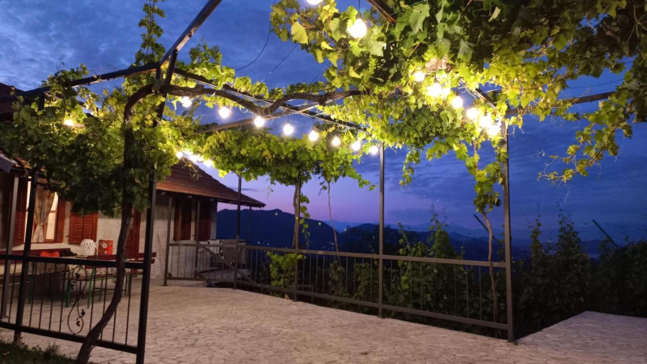 Banjo Rustic House Lake View Вирпазар Екстериор снимка